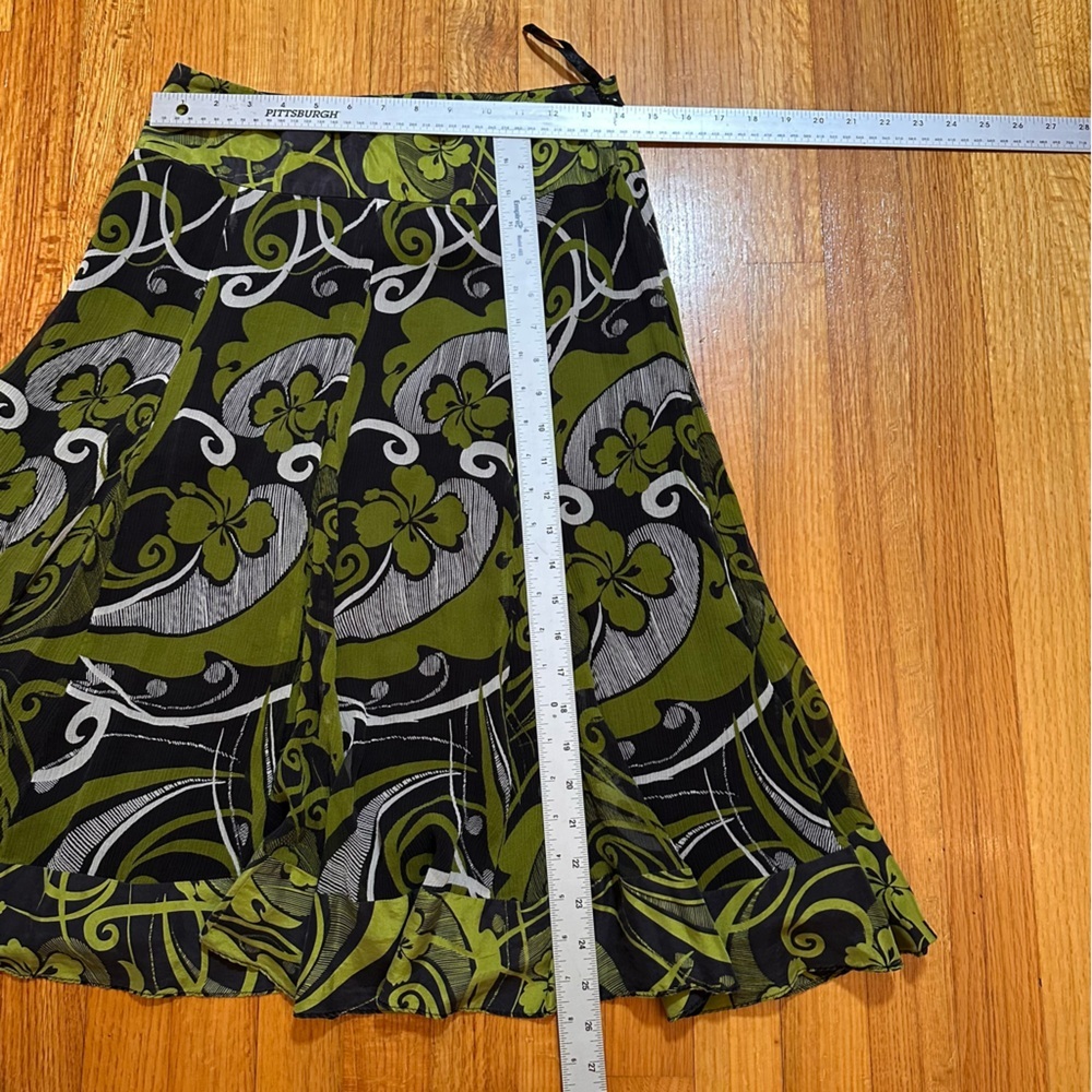 Phase Eight Silk Green women’s skirt Size 10 (#2) - Picture 5 of 9